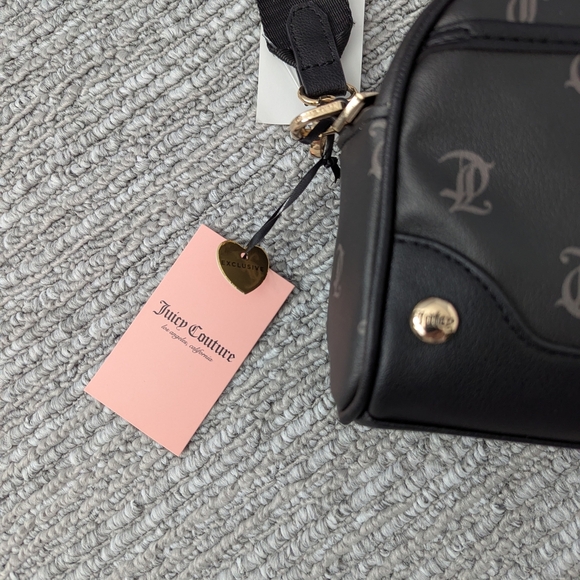 BNWT - Juicy Couture Black Shoulder or Crossbody Bag/Purse With Change Pouch - Picture 6 of 6